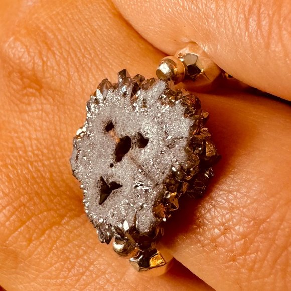 Siilver quartz ring - Picture 2 of 2